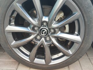 2021 Mazda 3 IV (BP), белый, 2000000 рублей, вид 4