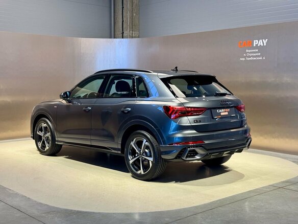 2026 Audi Q3 35 TFSI II (F3), серый - вид 4