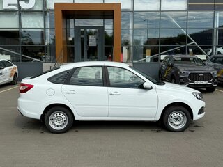 2026 Lada (ВАЗ) Granta I Рестайлинг, белый, 1093000 рублей, вид 4