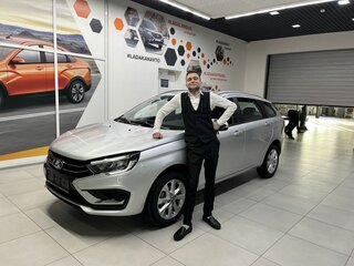 2026 Lada (ВАЗ) Vesta SW I Рестайлинг (NG), серебристый, 1930000 рублей, вид 1