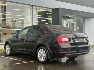 2017 Skoda Octavia III (A7) Рестайлинг, чёрный, 1920000 рублей, вид 4