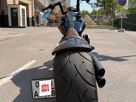 2021 Harley-Davidson Fat Boy, чёрный, 9800000 рублей, вид 5