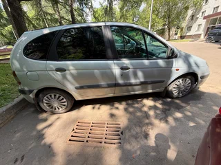2000 Renault Scenic I Рестайлинг, серебристый, 250000 рублей, вид 2