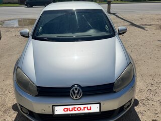2010 Volkswagen Golf VI, серебристый, 700000 рублей, вид 2