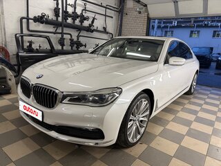 2015 BMW 7 серии Long 750Li xDrive VI (G11/G12), белый, 3300000 рублей, вид 1