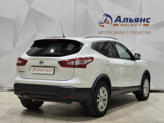 2016 Nissan Qashqai II, белый, 1710000 рублей, вид 3