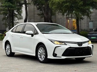 2022 Toyota Corolla XII (E210), белый, 1300111 рублей, вид 3
