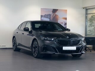 2024 BMW 5 серии 520d xDrive VIII (G60/G61/G68), серый, 8600000 рублей, вид 3
