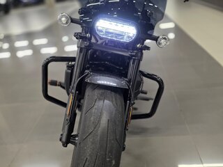 2023 Harley-Davidson Sportster S, чёрный, 1550000 рублей, вид 4