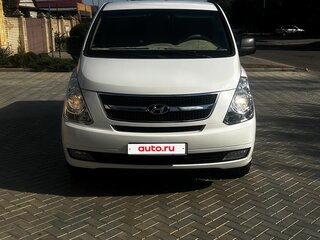 2016 Hyundai Grand Starex I Рестайлинг, белый, 1700000 рублей, вид 1