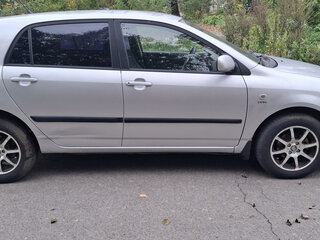 2003 Toyota Corolla IX (E120, E130), серебристый, 415000 рублей, вид 4