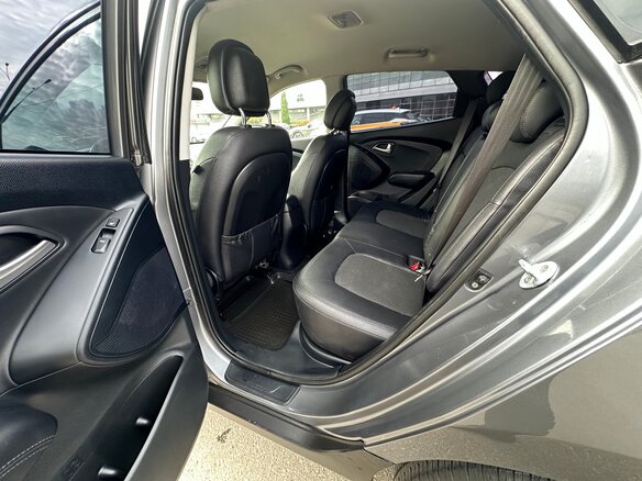 2013 Hyundai ix35 I, серый - вид 16