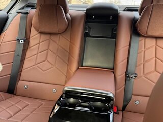 2024 BMW 5 серии Long 530Li xDrive VIII (G60/G61/G68), чёрный, 8200000 рублей, вид 4