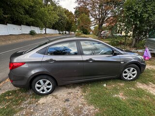 2014 Hyundai Solaris I, серый, 780000 рублей, вид 2