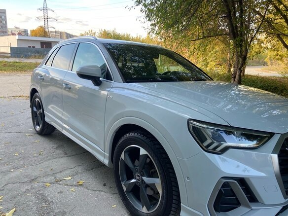 2021 Audi Q3 35 TFSI II (F3), белый, 3200000 рублей