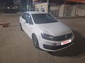 2018 Volkswagen Polo V Рестайлинг, белый, 429000 рублей