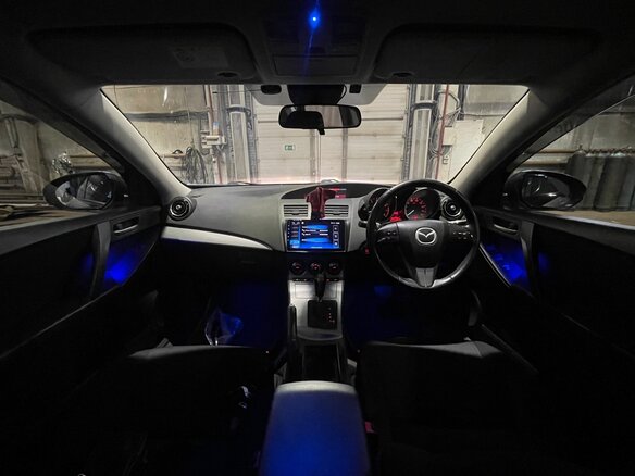 2010 Mazda Axela II, чёрный - вид 1