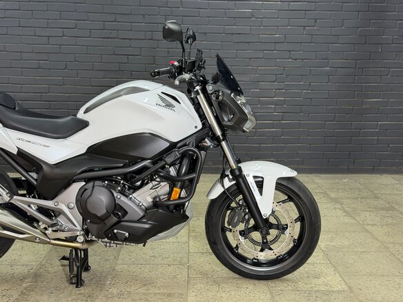 2016 Honda NC 750S, белый, 695000 рублей - вид 8