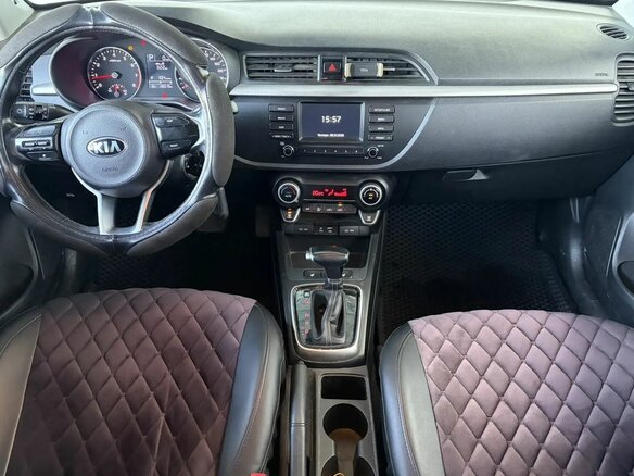 2018 Kia Rio IV, серебристый, 1595000 рублей - вид 11