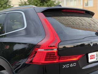 2020 Volvo XC60 II, чёрный, 3324999 рублей, вид 5
