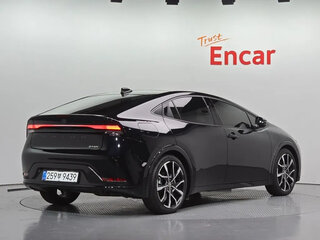 2026 Toyota Prius PHV V (XW60), чёрный, 5200000 рублей, вид 2
