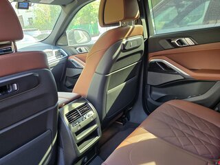 2024 BMW X6 30d III (G06) Рестайлинг, серый, 14000000 рублей, вид 4