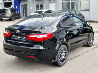 2011 Kia Rio 5-speed III, чёрный, 499000 рублей, вид 2
