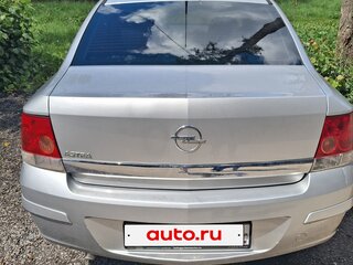 2012 Opel Astra H Рестайлинг, серебристый, 480000 рублей, вид 3