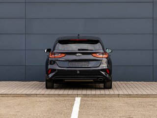 2021 Kia Ceed III, чёрный, 2095000 рублей, вид 5
