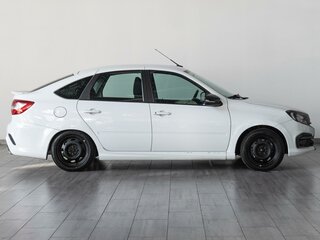 2023 Lada (ВАЗ) Granta Sport I Рестайлинг, белый, 1079000 рублей, вид 5
