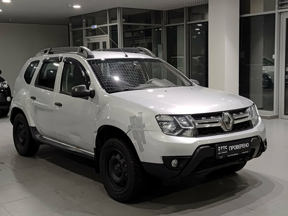 2015 Renault Duster I Рестайлинг, серебристый, 970000 рублей - вид 2