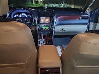 2012 Toyota Camry VII (XV50), серебристый, 1550000 рублей, вид 3