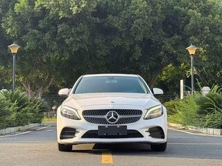 2019 Mercedes-Benz C-Класс 180 IV (W205) Рестайлинг, белый, 2050000 рублей, вид 1