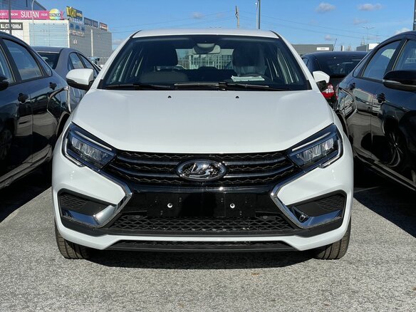 2026 Lada (ВАЗ) Vesta I Рестайлинг (NG), белый, 1785000 рублей - вид 1