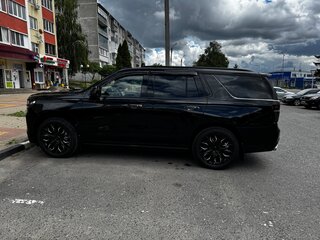 2022 Chevrolet Tahoe V, чёрный, 8050000 рублей, вид 4