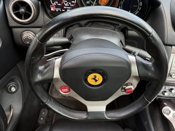 2012 Ferrari California I, белый, 9500000 рублей - вид 7