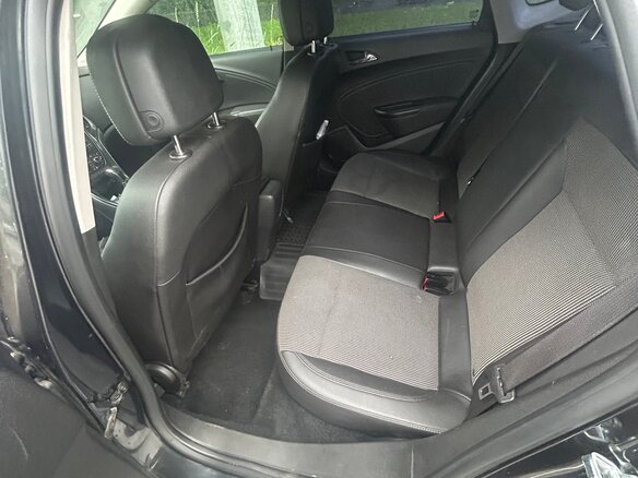 2012 Opel Astra J Рестайлинг, чёрный, 520000 рублей - вид 7