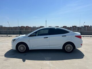 2015 Hyundai Solaris I Рестайлинг, белый, 849000 рублей, вид 3