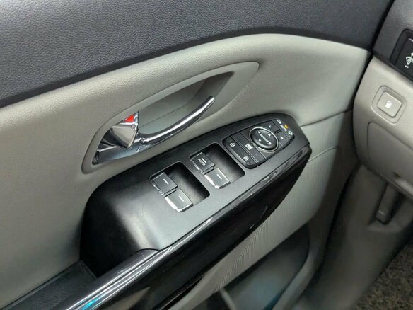 2019 Kia Carnival III, белый - вид 15