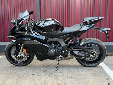 2026 Yamaha YZF-R9, чёрный, 1530000 рублей, вид 2