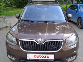 2014 Skoda Yeti I Рестайлинг, коричневый, 910000 рублей, вид 2