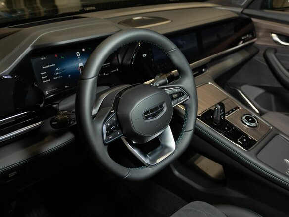 2026 Geely Monjaro I, белый, 5126570 рублей - вид 6