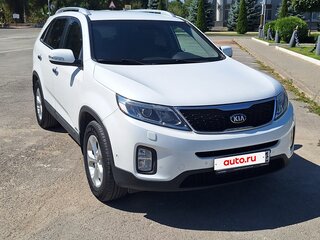 2013 Kia Sorento II Рестайлинг, белый, 1770000 рублей, вид 1
