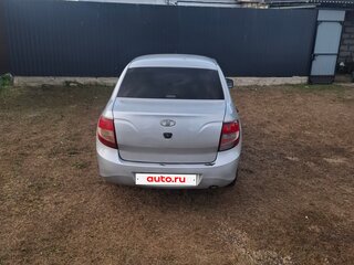 2012 Lada (ВАЗ) Granta I, серебристый, 180000 рублей, вид 4