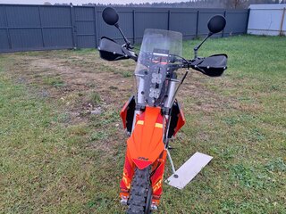 Regulmoto Six Days