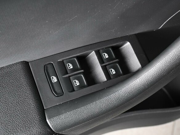 2020 Skoda Rapid II, серый, 1819000 рублей - вид 16