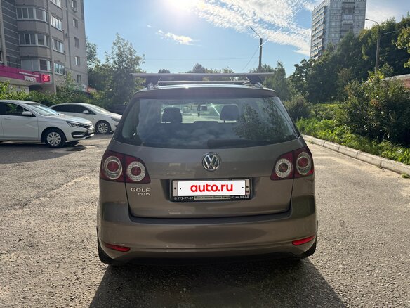 2012 Volkswagen Golf Plus II, коричневый - вид 4