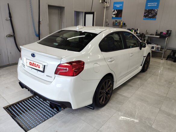 2018 Subaru WRX I Рестайлинг, белый, 3050000 рублей - вид 3