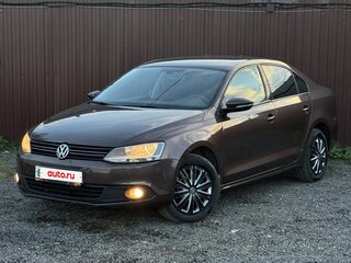 2014 Volkswagen Jetta VI, коричневый, 899777 рублей, вид 1