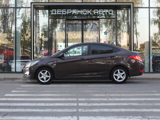2016 Hyundai Solaris I Рестайлинг, коричневый, 1050000 рублей, вид 3